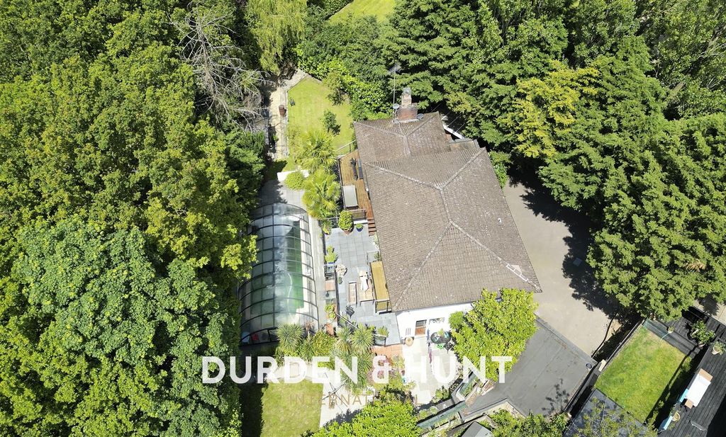 Property photo 3 of 38 Baldwins
