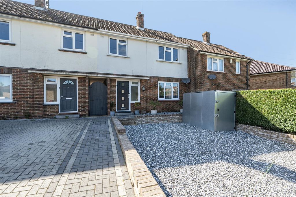 Property photo 1 of 15 1471589-18-6A22F1Ced7Cf0.Jpg