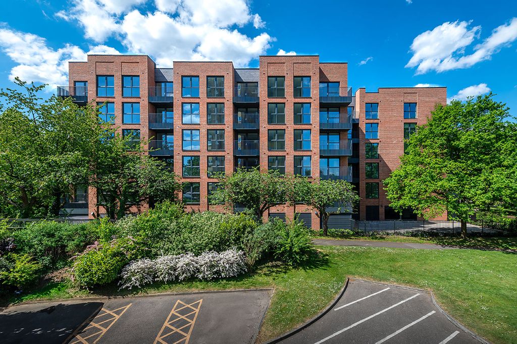 Property photo 3 of 6 Linkwood Green