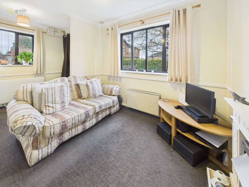 Property photo 2 of 19