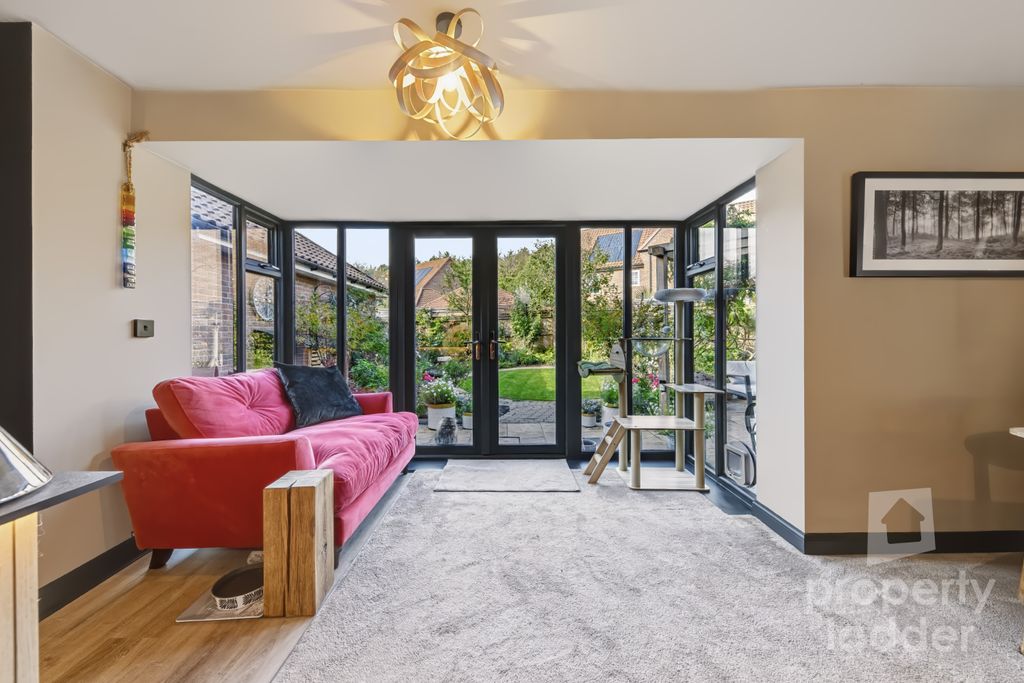 Property photo 3 of 33 Pl-17