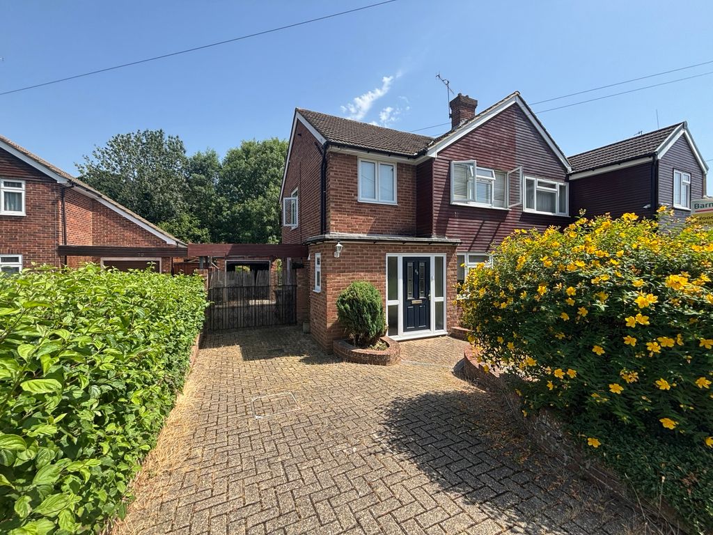 Property photo 1 of 11