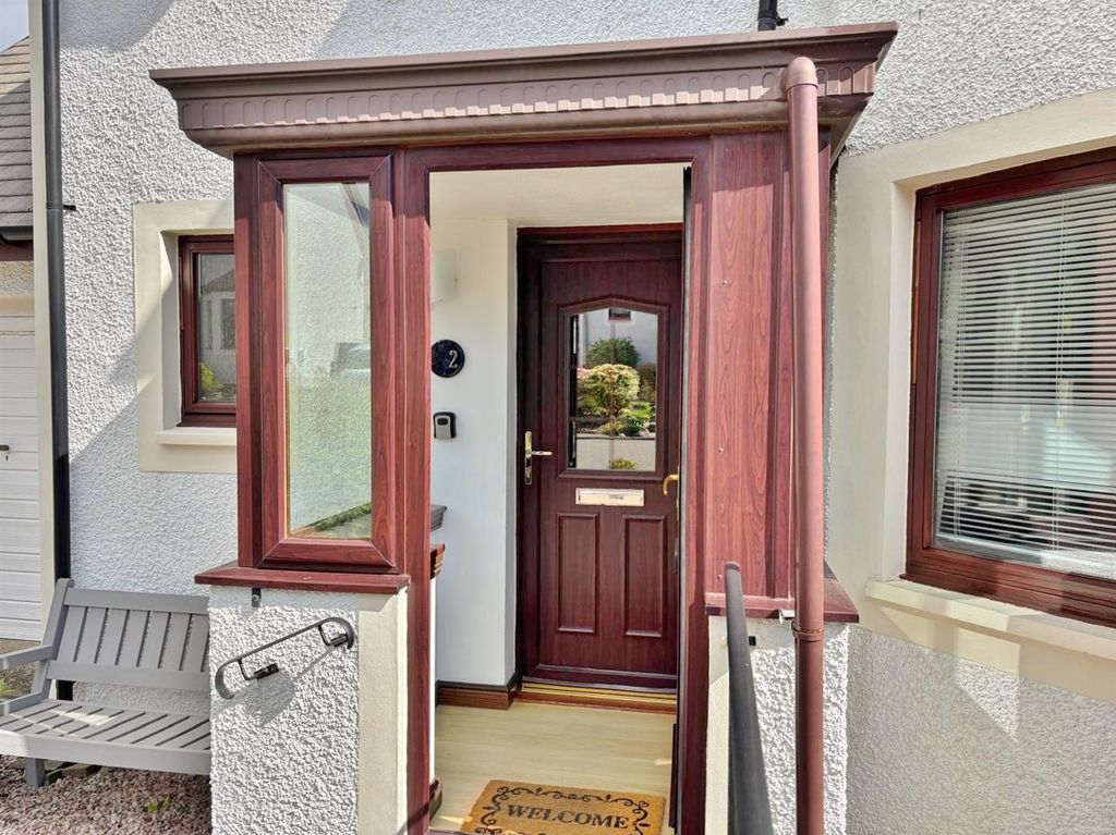 Property photo 3 of 44 Porch