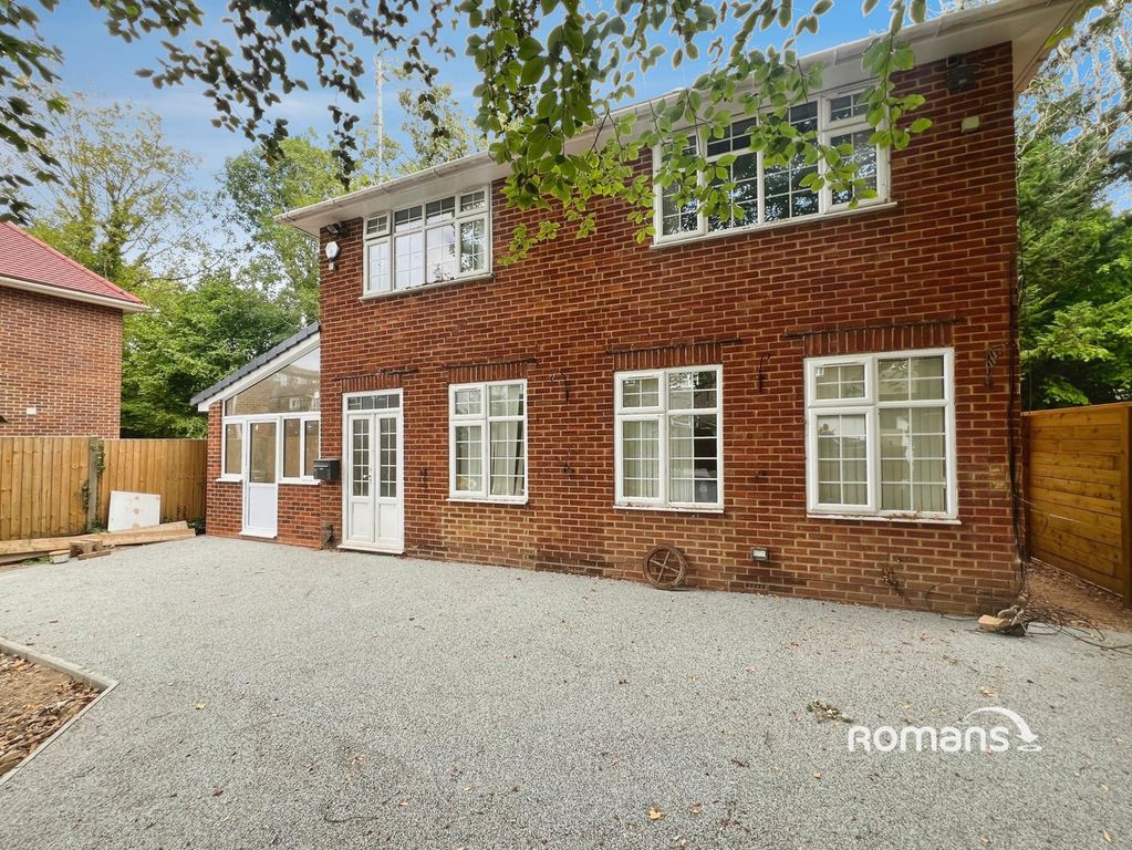 Property photo 2 of 11 Pbox-Img.Jpg