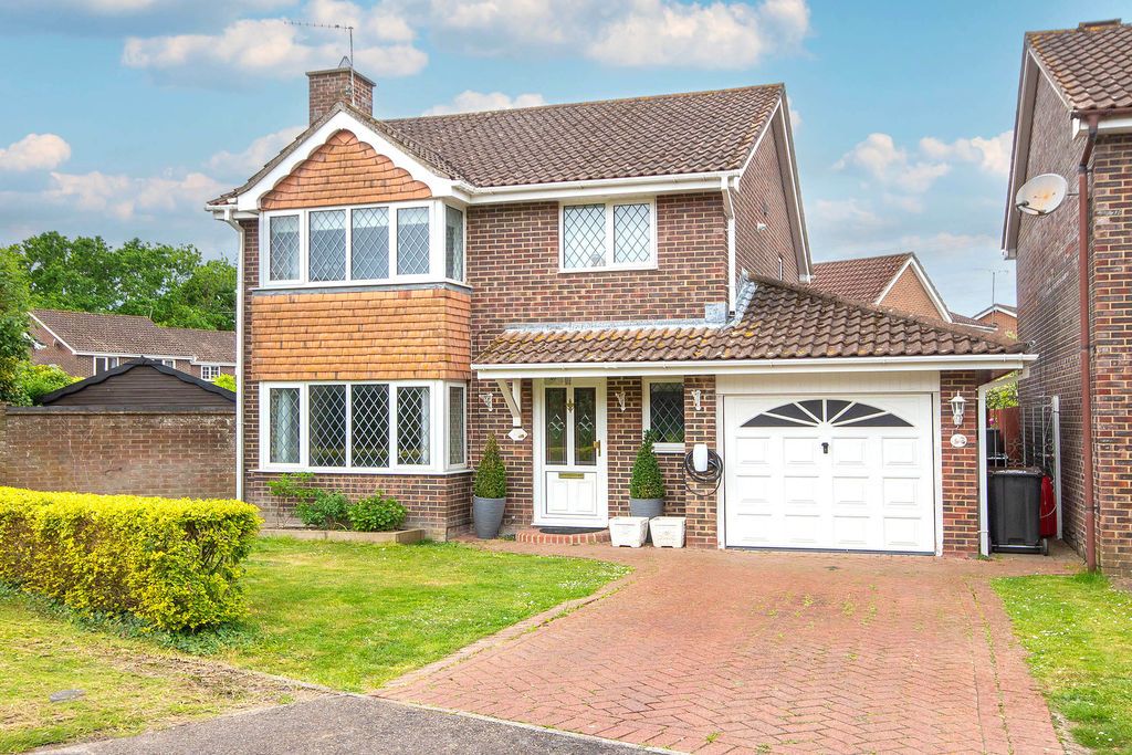 Property photo 1 of 16 External