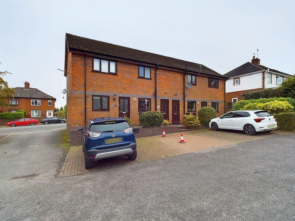 Property photo 2 of 8