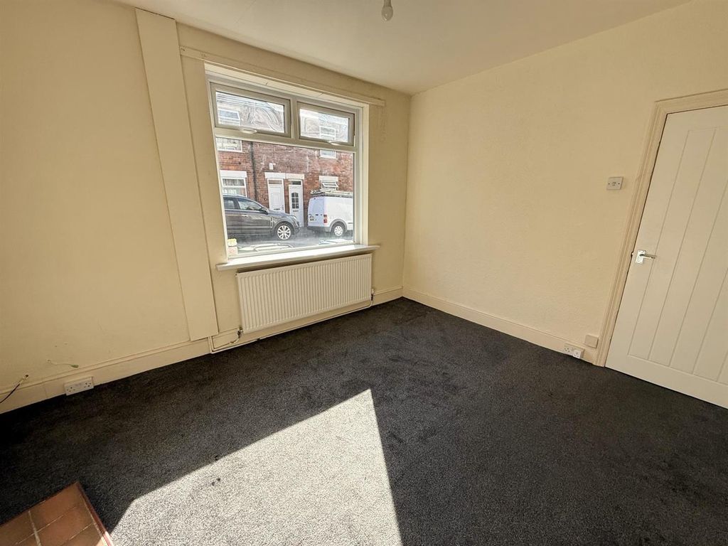 Property photo 3 of 10 3A9818F0-5Eb1-486F-87F0-Adb17c48c0c1.Jpeg