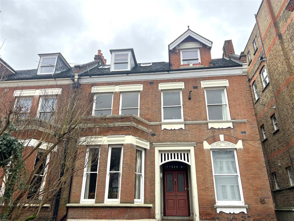 Property photo 1 of 5 Front .Jpeg