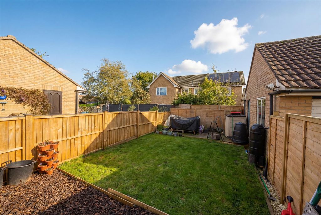 Property photo 2 of 14 Rear Garden