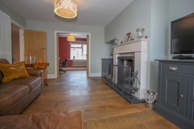 Property photo 3 of 15 Sitting Room.Jpg