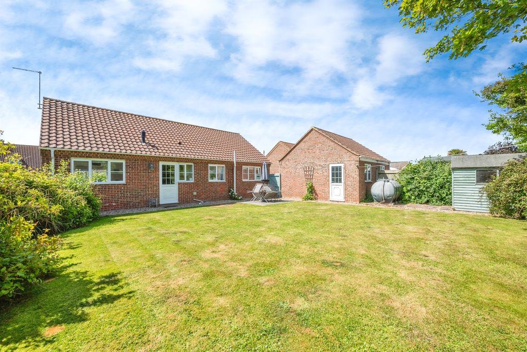 Property photo 3 of 17