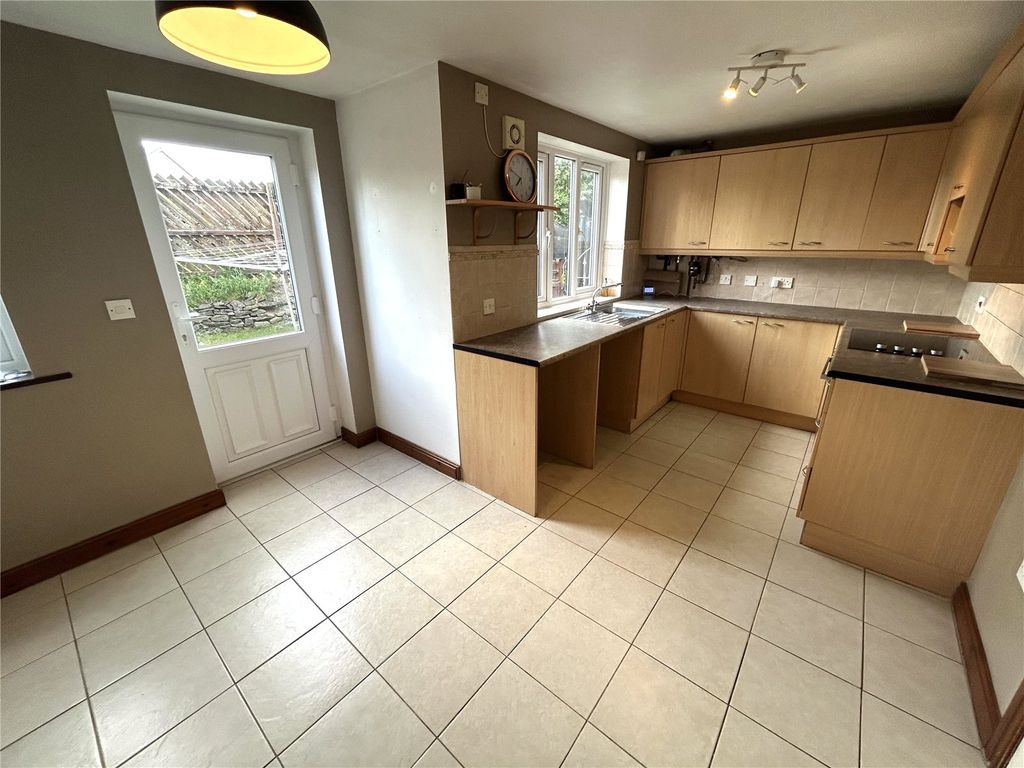 Property photo 3 of 9 Picture No. 12