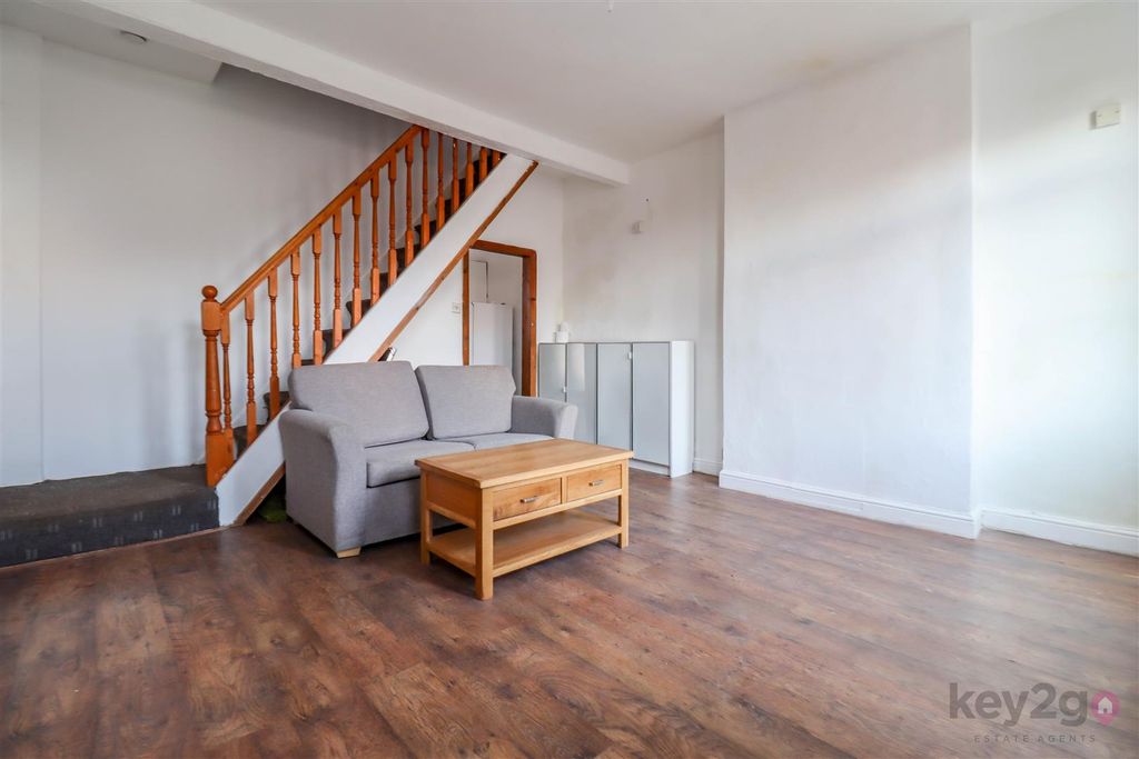 Property photo 2 of 16 Img_4007.Jpg