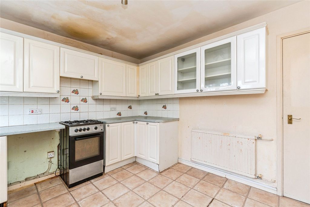 Property photo 3 of 19 Picture No. 31