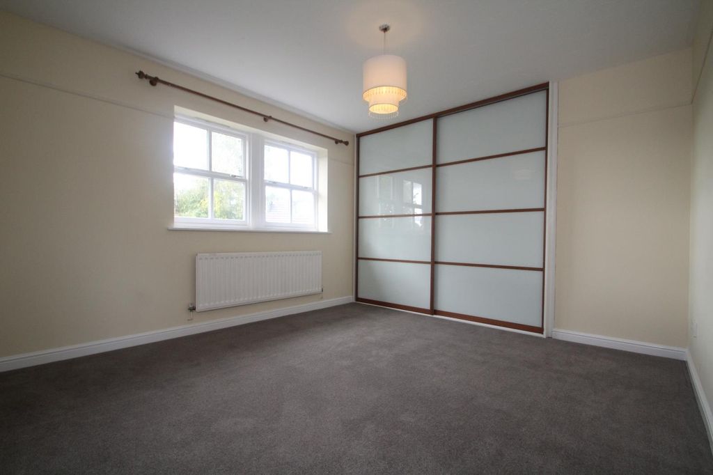 Property photo 2 of 8 0 General