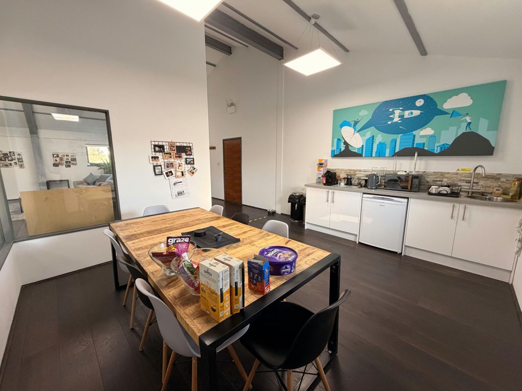 Property photo 2 of 5 Img_0744.Jpeg