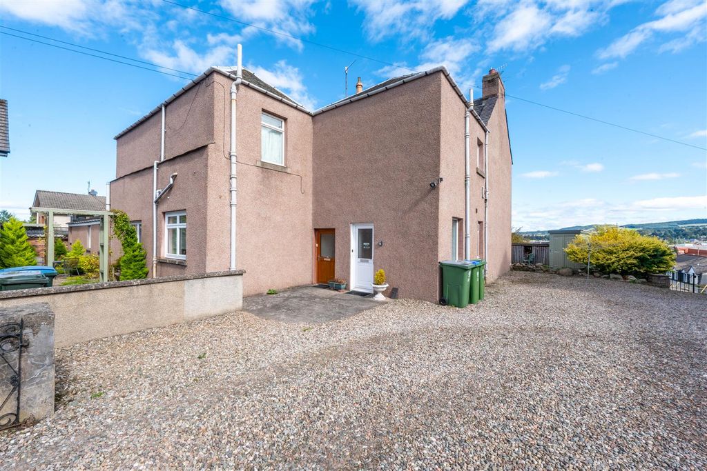 Property photo 2 of 28 Dsc02549-Hdr.Jpg