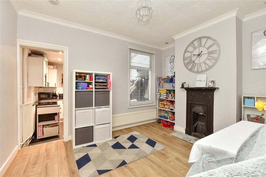 Property photo 2 of 9 Dining Room