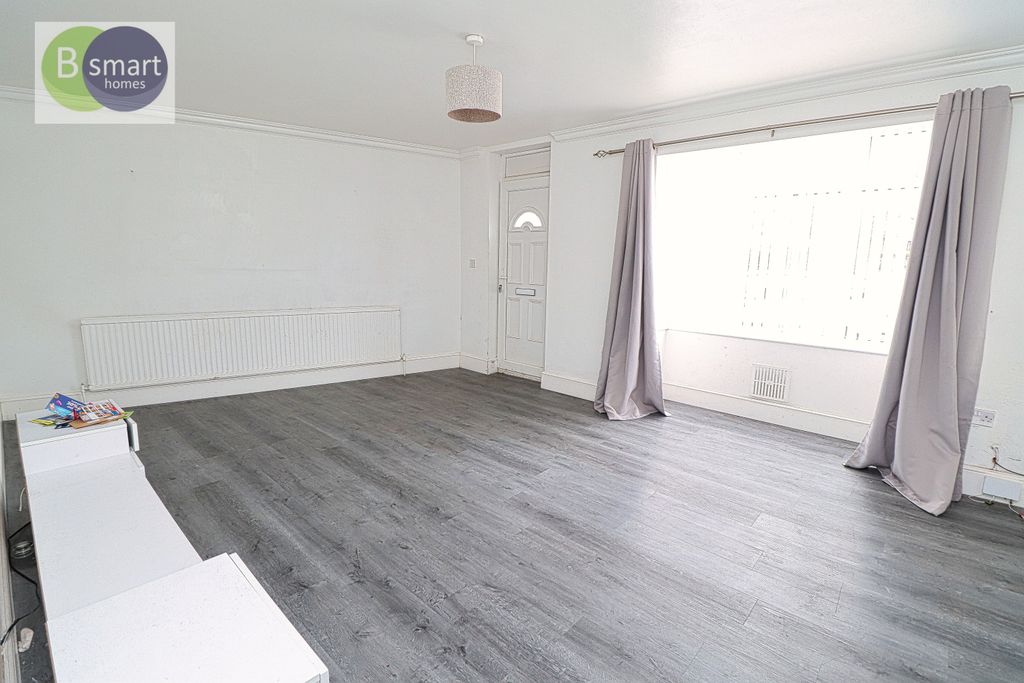 Property photo 3 of 6 Img_0032