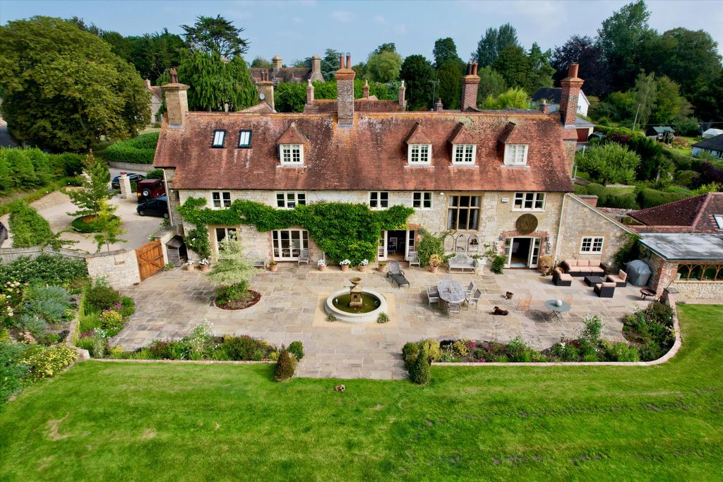 Property photo 1 of 32 Image