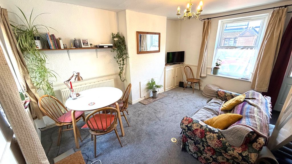 Property photo 2 of 9 Img_4925