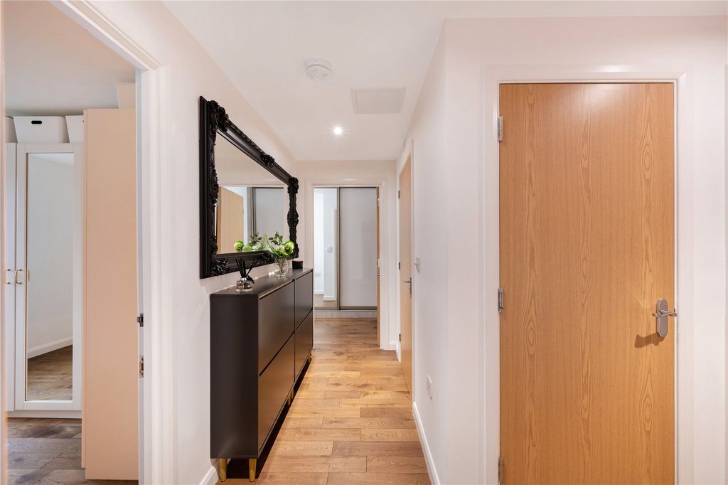 Property photo 3 of 15 Picture No. 09