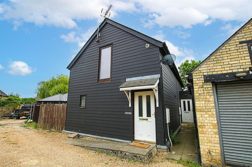 Property photo 1 of 7 Img_0122.Jpg
