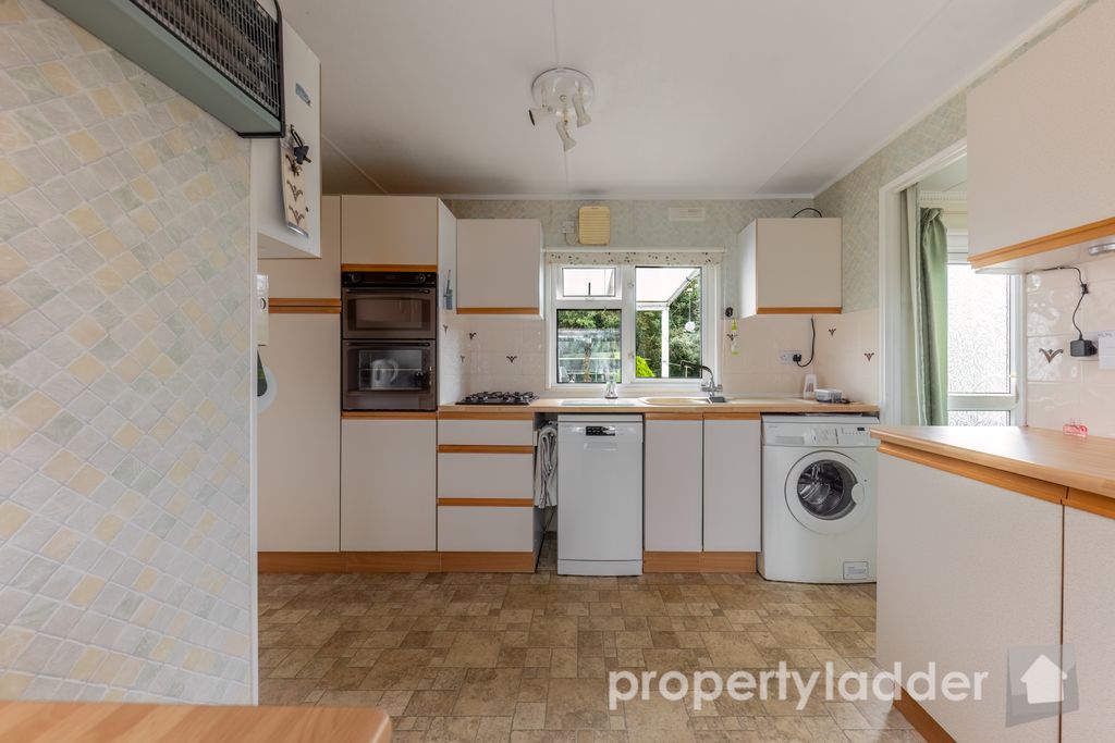 Property photo 3 of 19 Pl-15