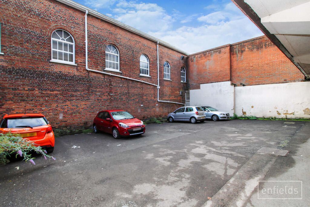 Property photo 2 of 12