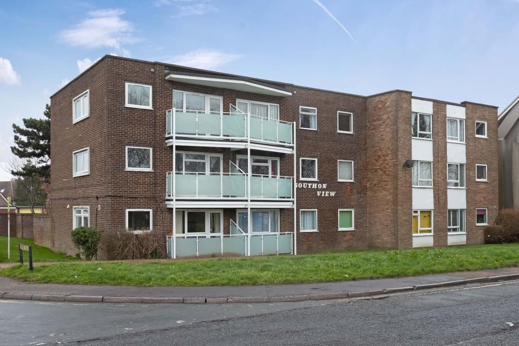 Property photo 1 of 6 Southon Front 2.Jpg