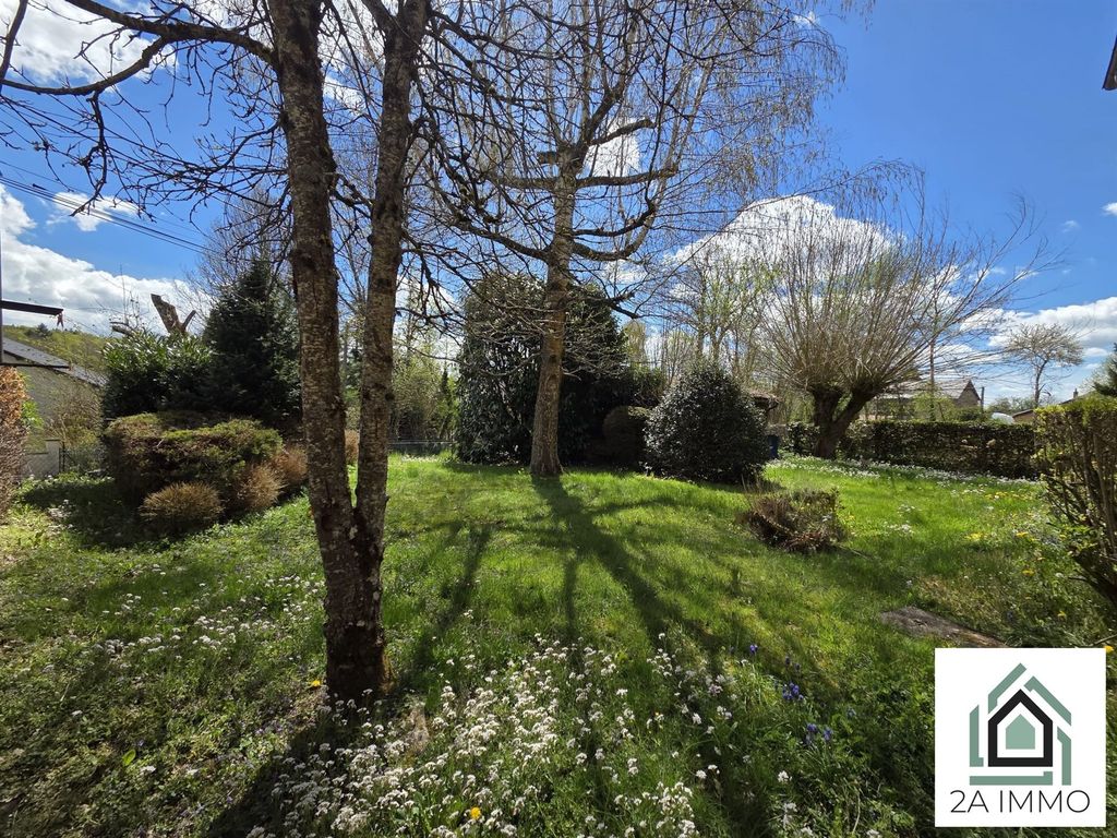 Property photo 3 of 12