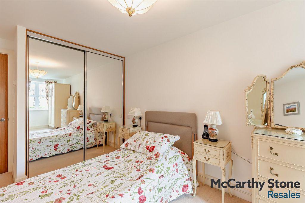 Additional image 6 of 1 bed flat for saleStewart Court, High Street, Epping CM16