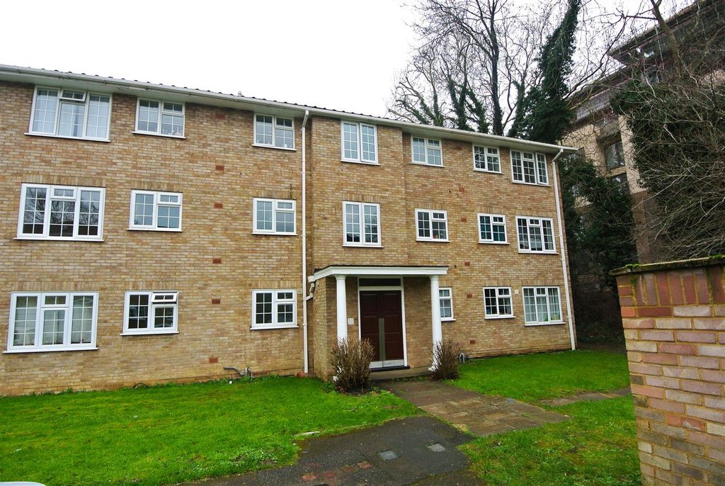 Property photo 1 of 6 Ext.Jpg