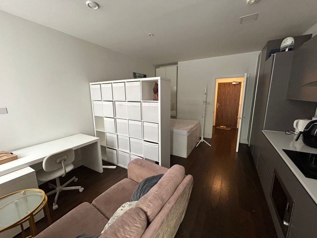 Property photo 1 of 4