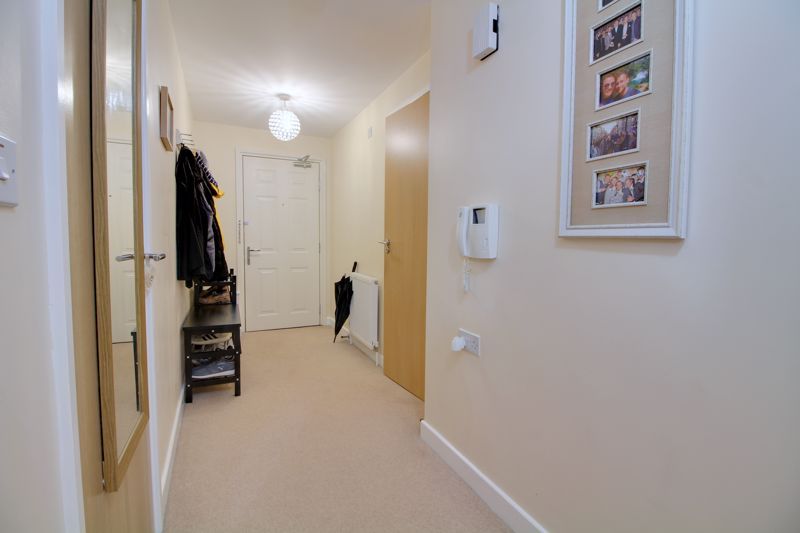 Property photo 2 of 10 Photo 10