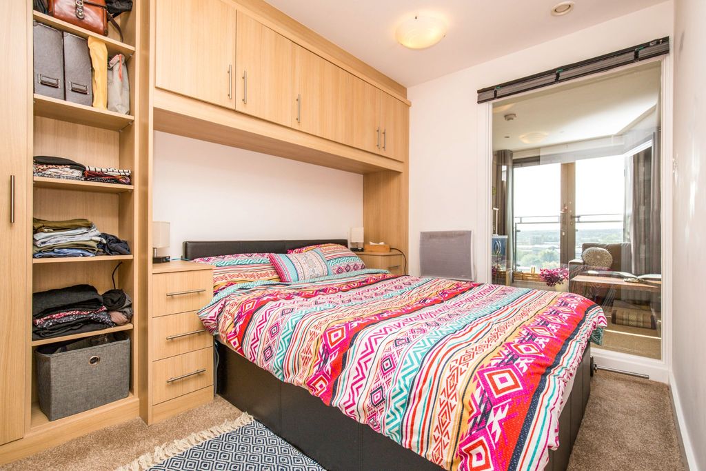 Property photo 3 of 5 Bedroom