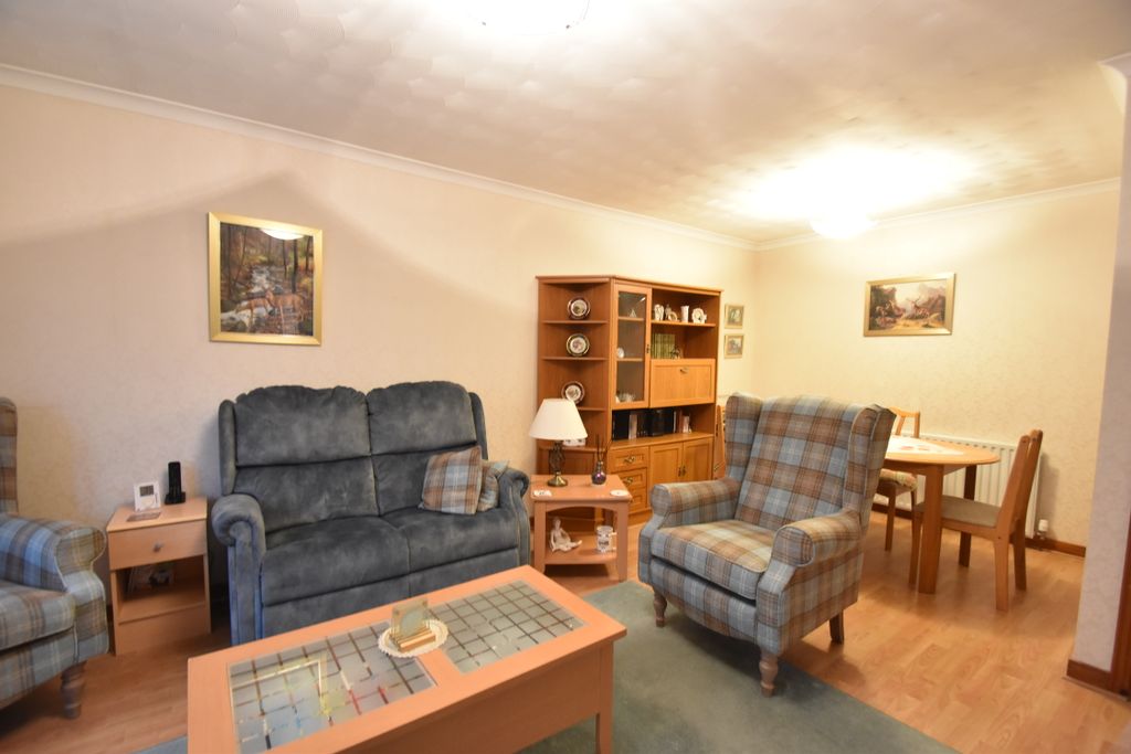 Property photo 3 of 15