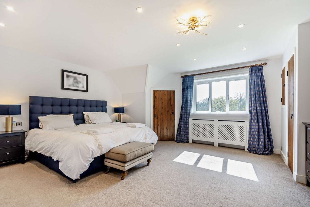 Additional image 9 of 6 bed detached house for saleAndover Road, Highclere, Newbury, Berkshire RG20