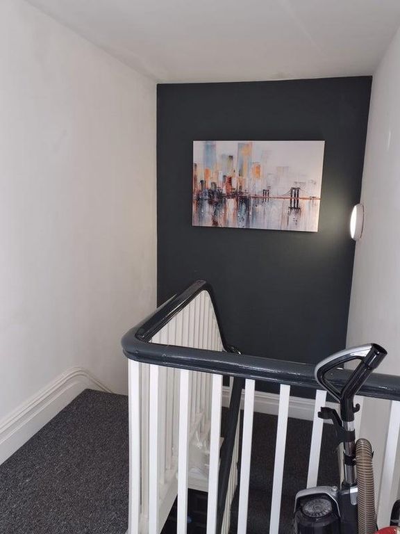 Property photo 2 of 17 100280236.Jpg