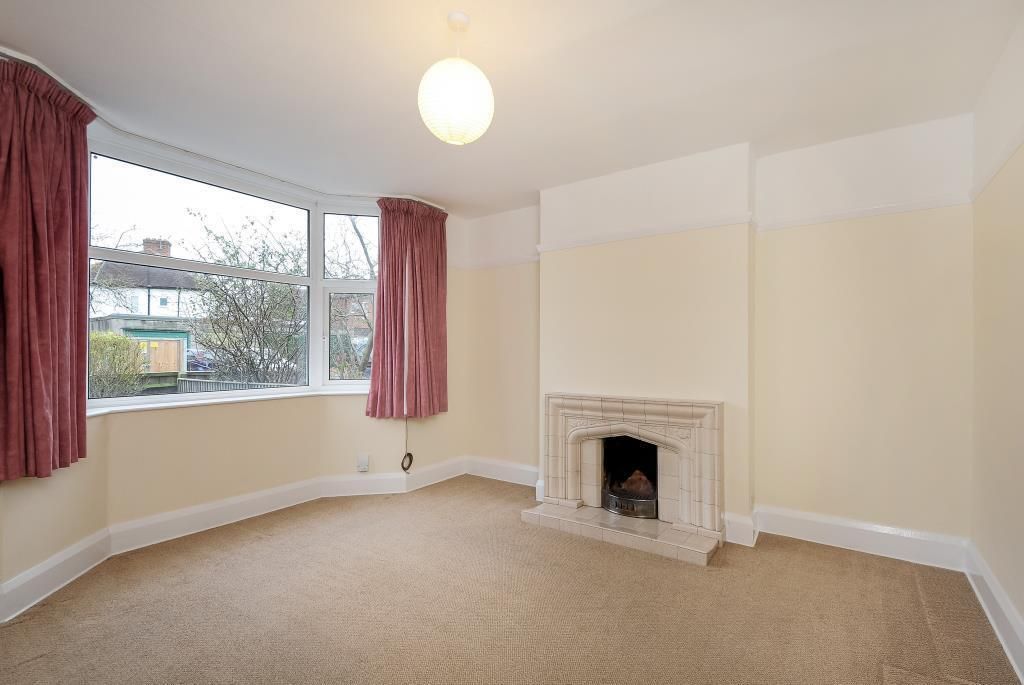 Property photo 2 of 10 Bath