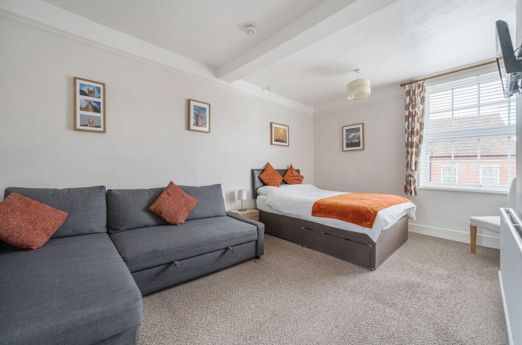 Additional image 15 of 5 bed detached house for saleHigh Street, Pershore WR10