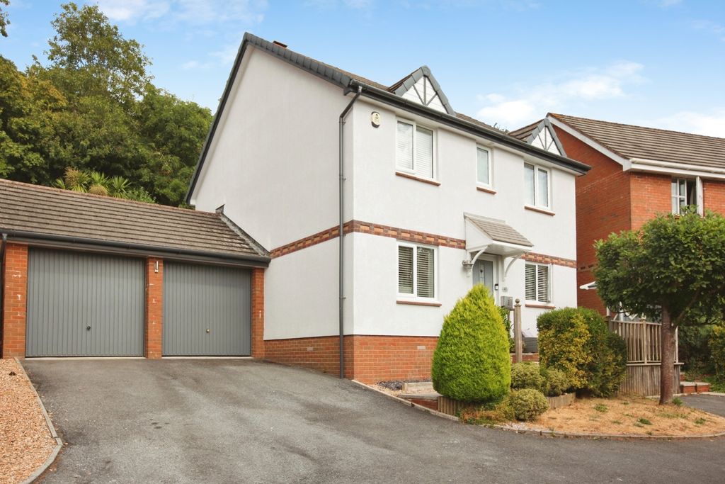 Property photo 1 of 25 Pbox-Img.Jpg
