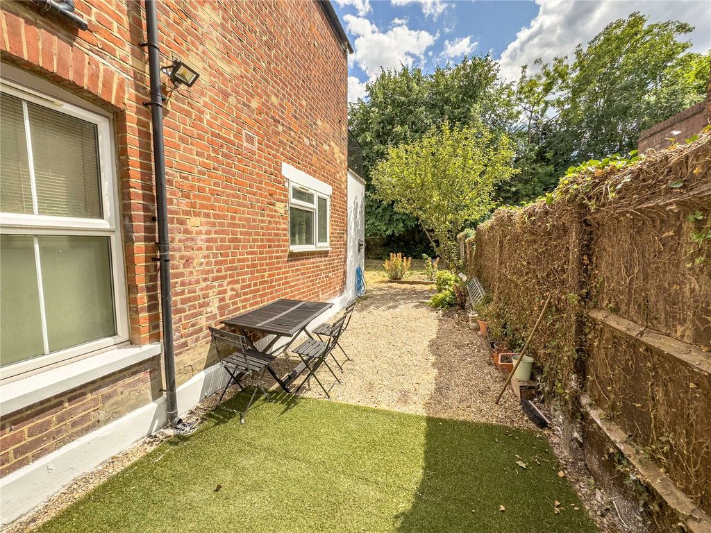 Property photo 3 of 5 Picture No. 03