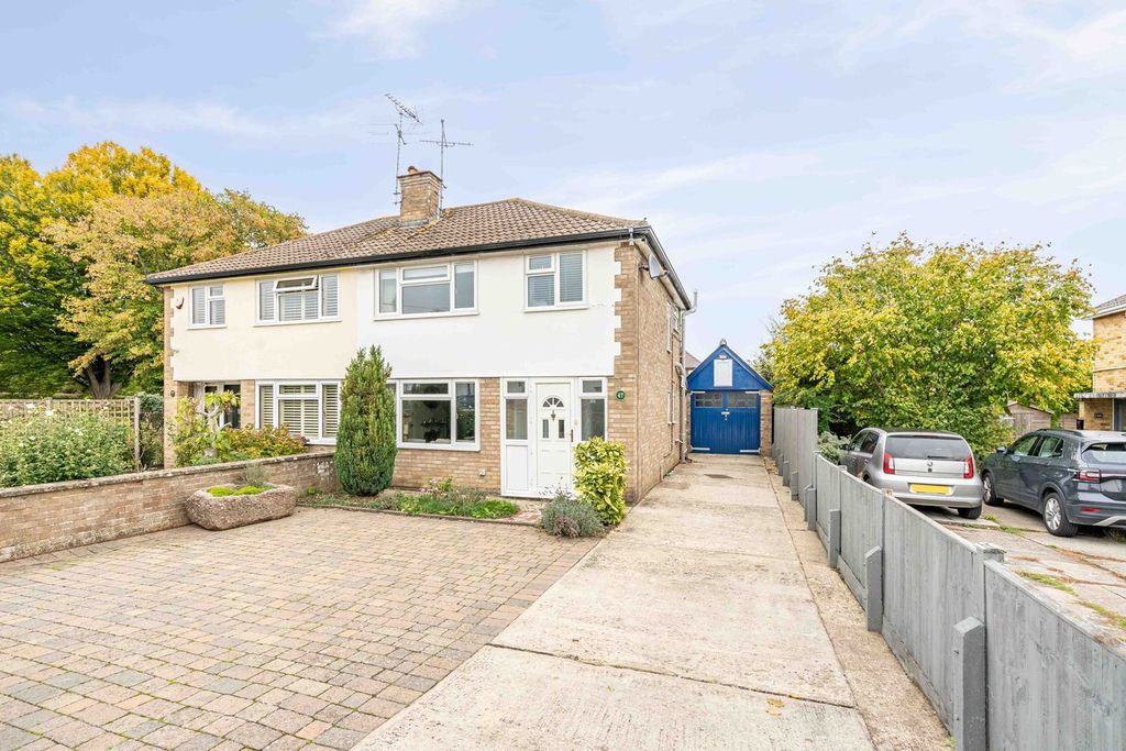 Property photo 1 of 16