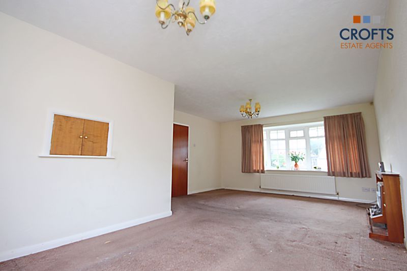 Property photo 3 of 10 Lounge-Diner View 2