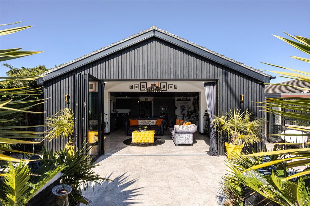 Property photo 1 of 30 Main