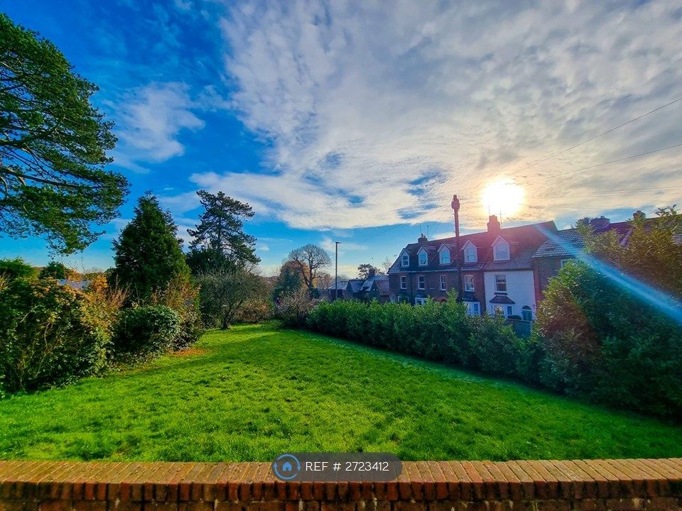 Property photo 1 of 19 South Garden - South