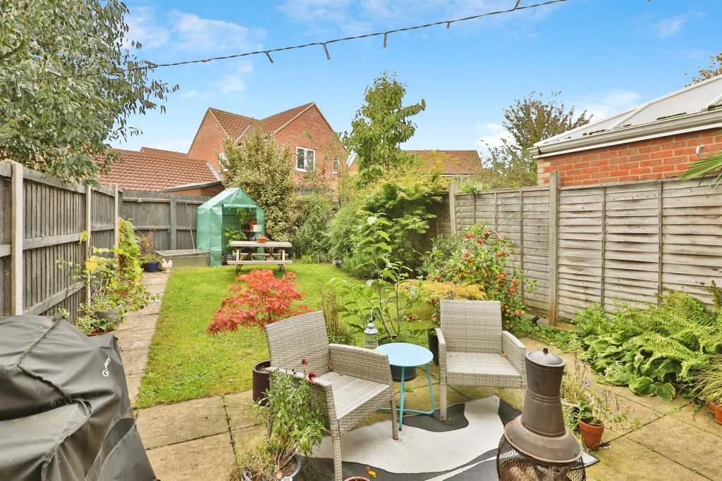 Property photo 2 of 17