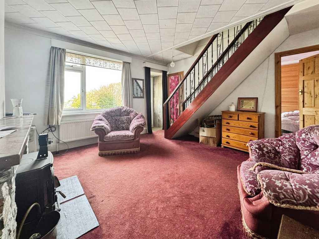 Property photo 3 of 21 Pbox-Img.Jpg