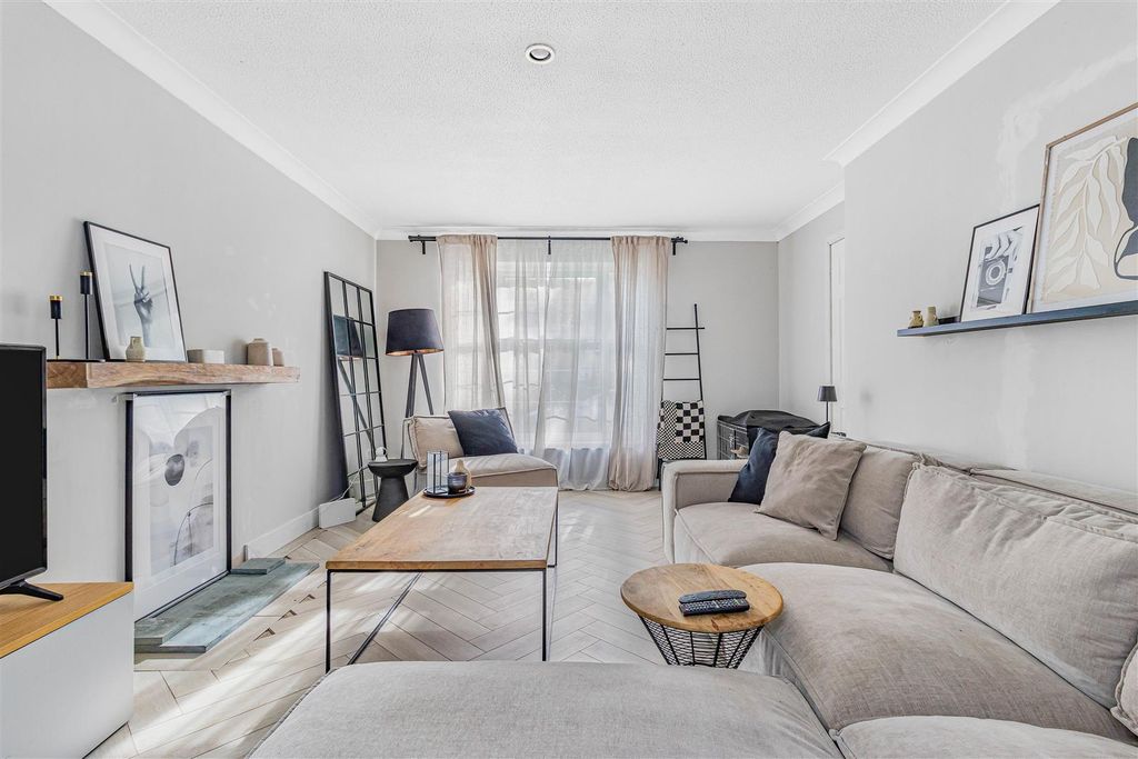 Property photo 3 of 20 26_63215-1.Jpg